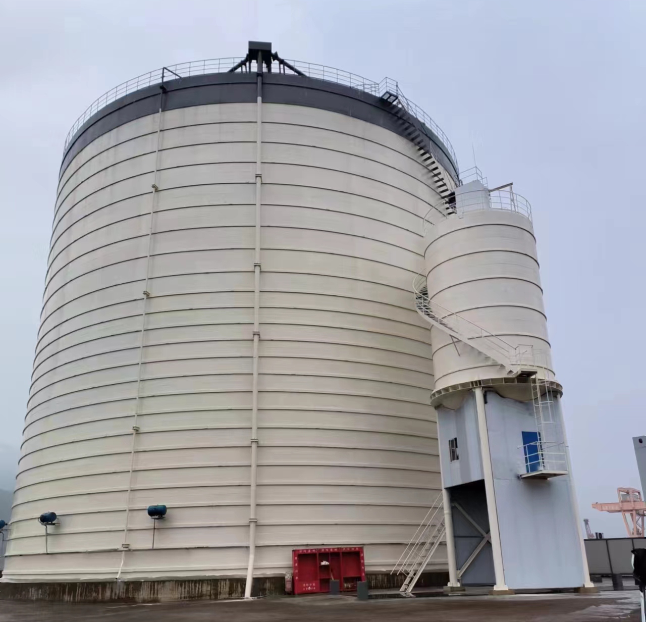 满城10万吨水泥钢板库